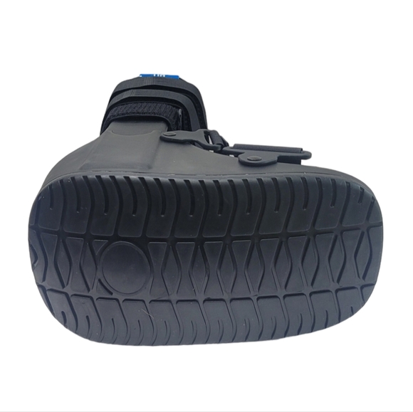 NWT UNITED ORTHO- USA 14007 CAM WALKER FRACTURE BOOT EXTRA SMALL BLACK 15 INCHES - Picture 7 of 14